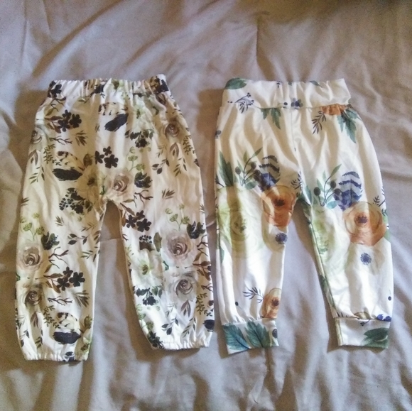 Two adorable flower pants - Picture 3 of 3